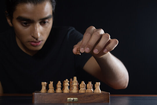 Men play chess : 30 695 images, photos de stock, objets 3D et images  vectorielles