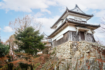 Naklejka premium 天空の城 備中松山城二重櫓と腕木御門