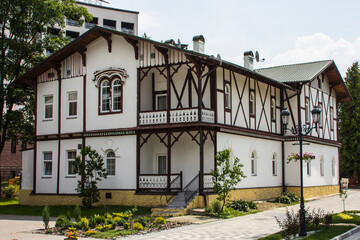 Fototapeta na wymiar Beautiful historic wooden villa in Truskavets. Ukraine 