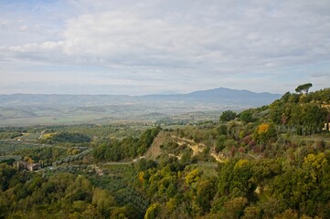 Fototapeta na wymiar Beautiful View from an Ancient Medieval Town in Umbria Italy to Tuscany