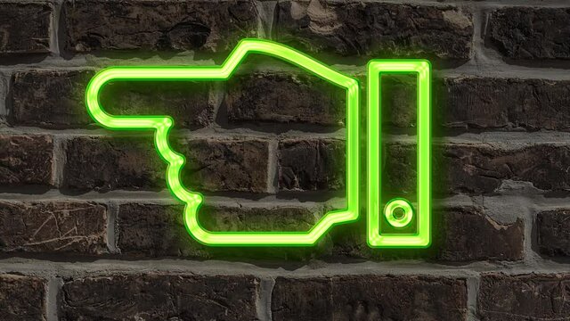 Detailansicht einer Leuchtreklame an einer Mauer mit der Beschriftung 2. Quartal 