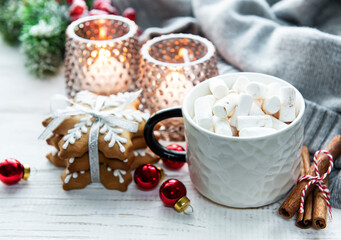Fototapeta na wymiar Christmas decorations, cocoa and gingerbread cookies.