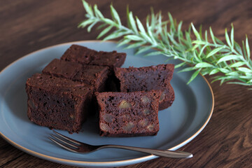 りんごのブラウニー｜チョコレートケーキ｜ケーキ｜フォーク有り