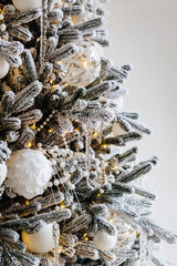 decorations for christmas tree