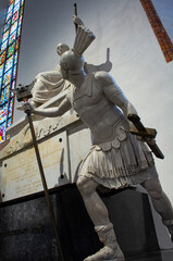 Obraz premium Bazylika Archikatedralna - statue