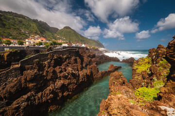 Fototapeta premium The green coast of Madeira over the Atlantic Ocean photographed in spring.