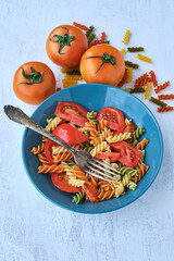 Vegetable pasta salad with tomato