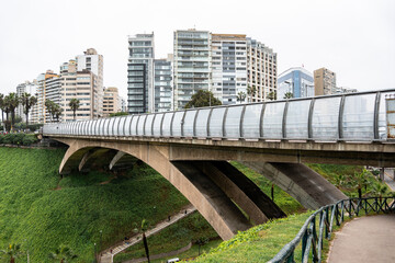 Fototapeta premium Puente Villena, Miraflores, Lima, Peru