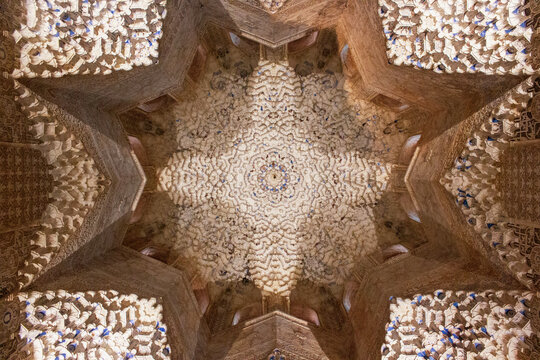 techo de la sala de abencerrajes