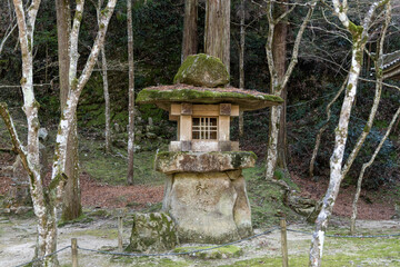 EOSRP.広島佛通寺、力作石灯篭。