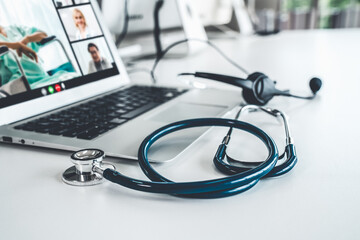 Telemedicine service online video call for doctor to actively chat with patient via remote healthcare consultant software . People can use app to contact doctors for virtual meeting from home .
