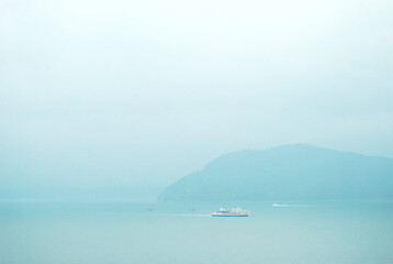 Fototapeta na wymiar Foggy sea