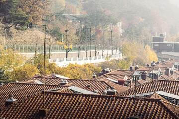 가을에서의 미세먼지 감성