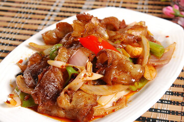 saute pork in hot sauce