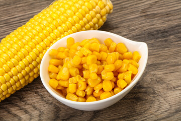 Sweet yellow corn in the bowl