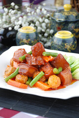 Braised pork in brown sauce
