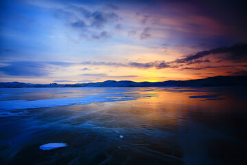 Obraz na płótnie Canvas baikal ice landscape, winter season, transparent ice with cracks on the lake