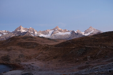 Schweizer Alpen Sonnenaufgang