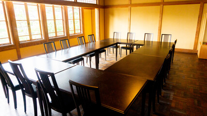 木造建築の会議室