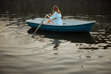 Naklejka premium boat on the lake