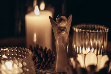 Engel im Kerzenlicht