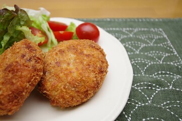芋コロッケ