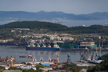 Fototapeta na wymiar Cityscape with a view of the port of Nakhodka, Russia