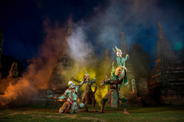 Theatrical performance Ramayana. When the Ramayana won the battle.