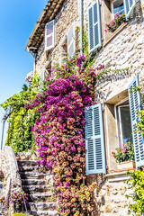 la magie des couleurs de saint paul de vence