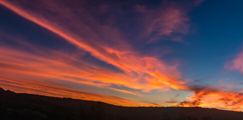 Fototapeta na wymiar Sunrise over the Balcones Canyonlands in Austin