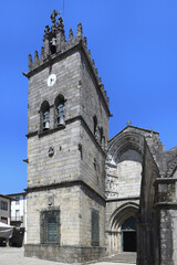 Fototapeta na wymiar Nossa Senhora da Oliveira Church, Largo da Oliveira Square, Guimaraes, Minho, Portugal