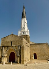 Fototapeta na wymiar L’église Saint-Etienne à Ars-en-Ré