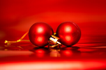 red christmas balls