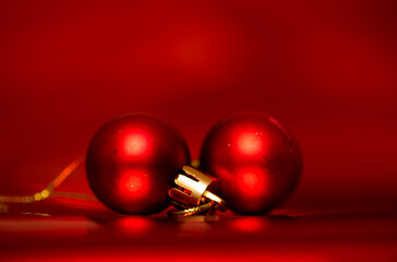 red christmas balls