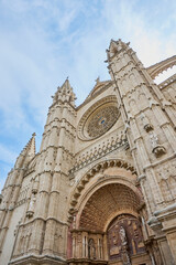 Fototapeta na wymiar cathedral La Seu in Palma de Mallorca, Spain