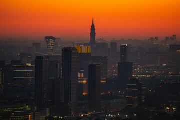 Fototapeta na wymiar City skyline at sunrise
