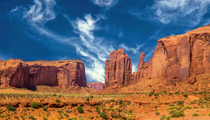  Rocks in Monument Valley, Wild West USA