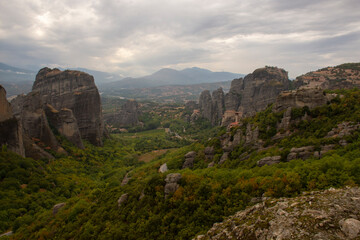 Naklejka premium Beautiful landscape with monasteries and rock formations in Meteora, Greece.