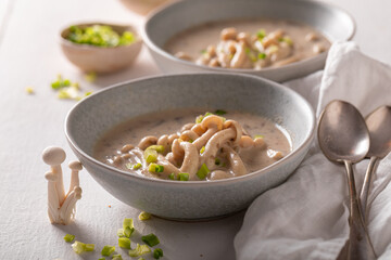 Homemade shimeji mushroom soup as a tasty Japanese appetizer.