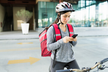 Delivery person accepting a new order