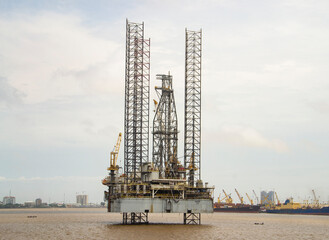 On-site drilling/construction structure on water in Marina Lagos Island
