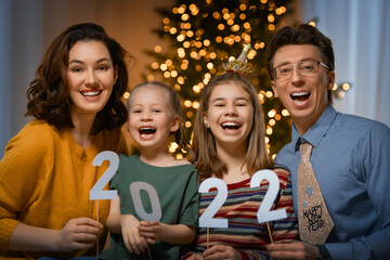 family celebrating New Year