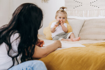 Early childhood development. Love and kindness in the family. The development of the child's musical abilities.