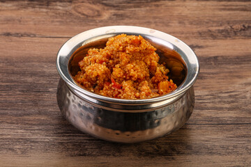 Couscos with tomato and chicken