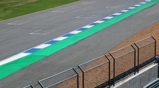 Apex race track.
