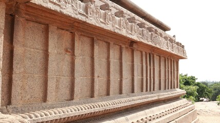 Obraz premium The facade sculpture of the temple is its one side wall. This is a completely stone carved sculpture. Exterior appearance