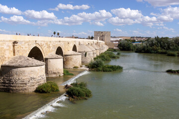 Fototapeta premium Córdoba (Spain). Roman bridge of Córdoba over the Guadalquivir river