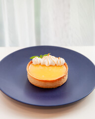 Lemon tart with fresh meringue