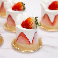 Strawberry shortcake with fresh cream
