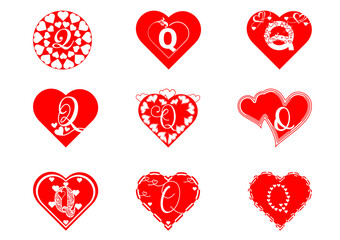 Fototapeta na wymiar Q letter logo with love icon, valentines day design template